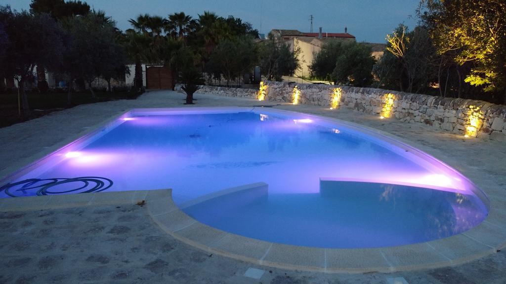 Agriturismo Al Casale Доннафугата Экстерьер фото