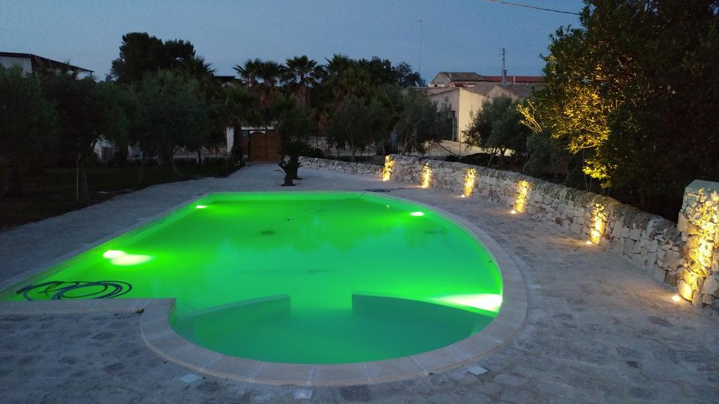 Agriturismo Al Casale Доннафугата Экстерьер фото