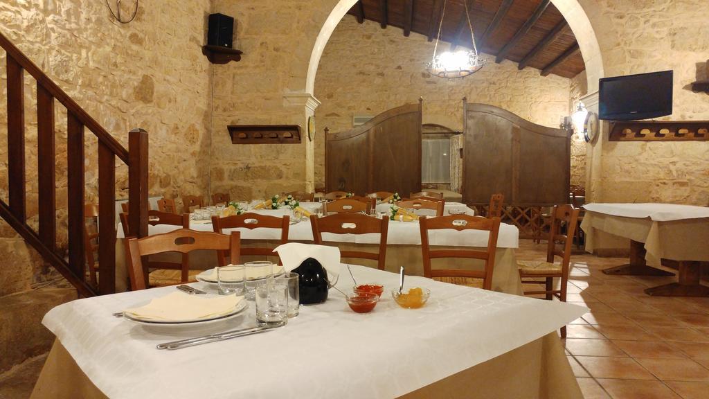 Agriturismo Al Casale Доннафугата Экстерьер фото