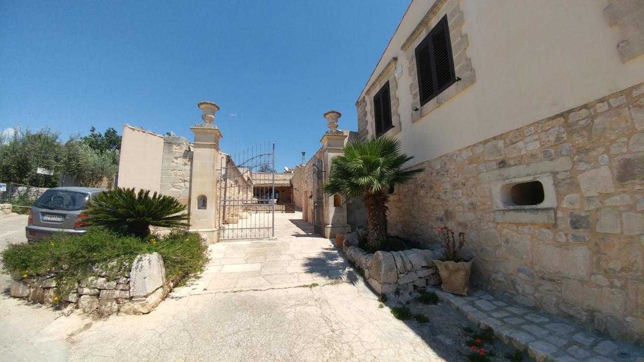 Agriturismo Al Casale Доннафугата Экстерьер фото